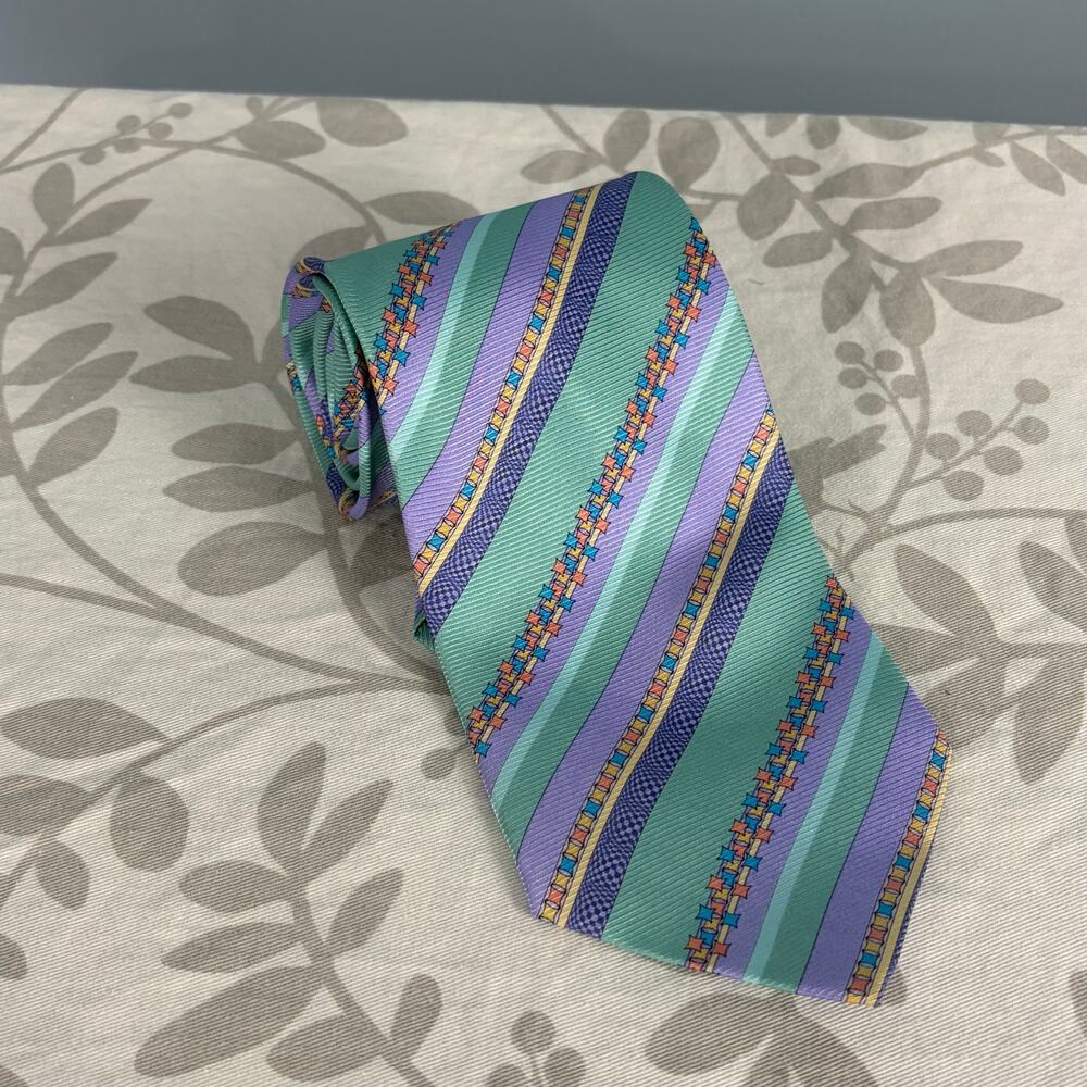 Daniel De Fasson Studio 100% Silk Geometric Multicolor Striped Tie 58 long 4 wid